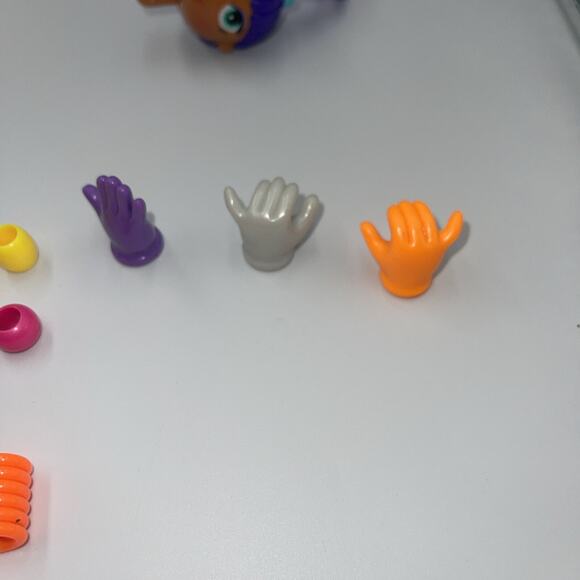 LOT of Betty Spaghetty Dolls w Parts 1997 31 Pieces - Picture 5 of 14